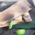 和食 眞太の天然カンパチ杉板焼き