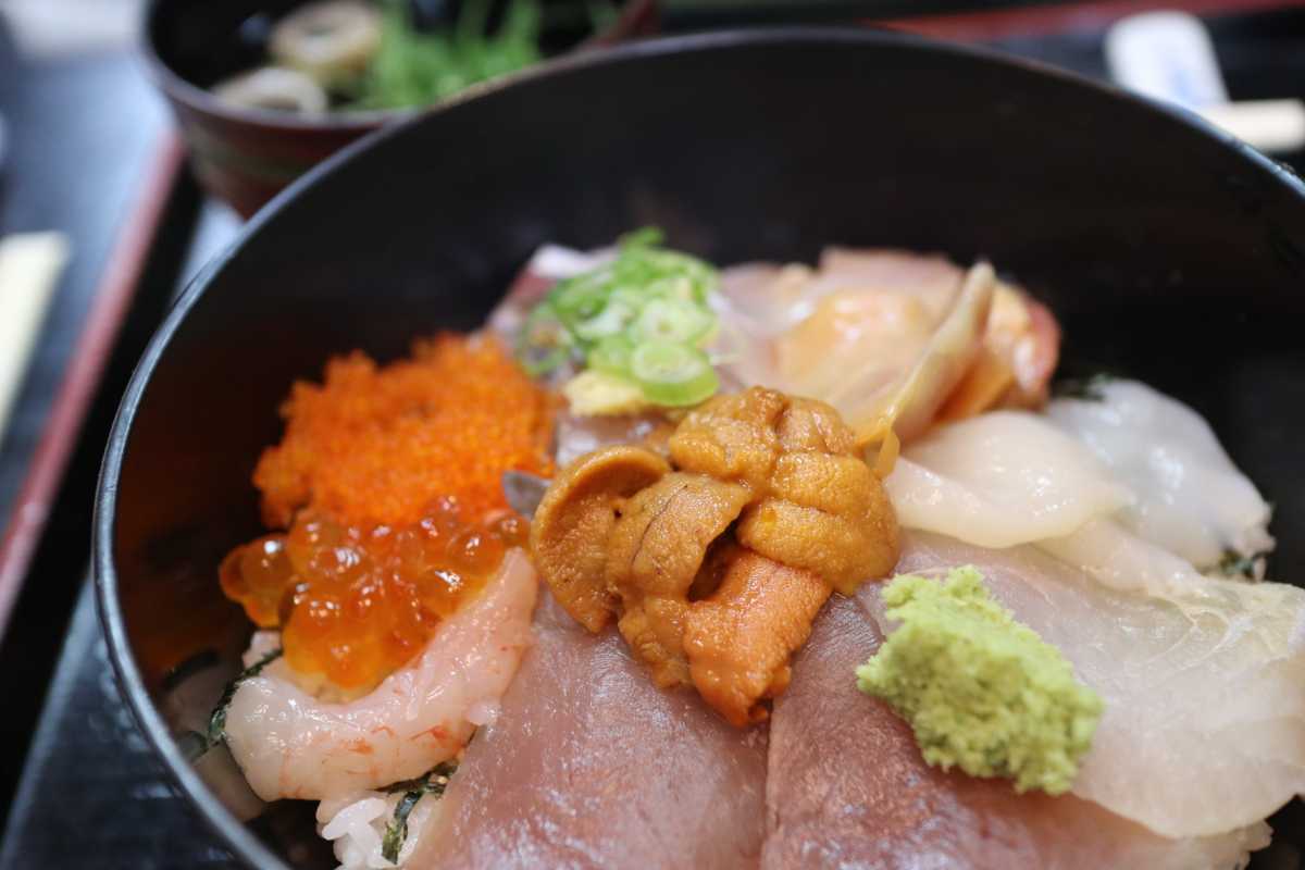 大和寿司の海鮮丼