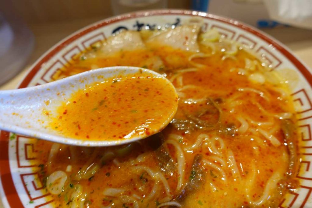 田中そば店の山形辛味噌ラーメンのスープ変化