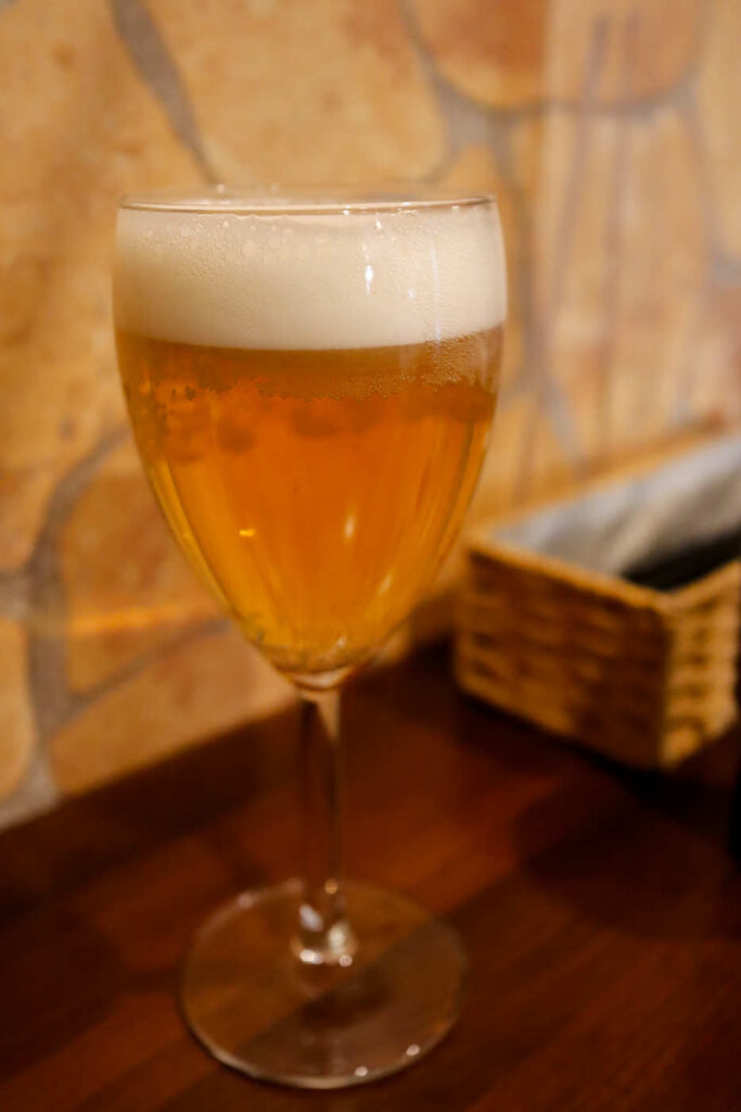 明大前KIGARUのグラスビール