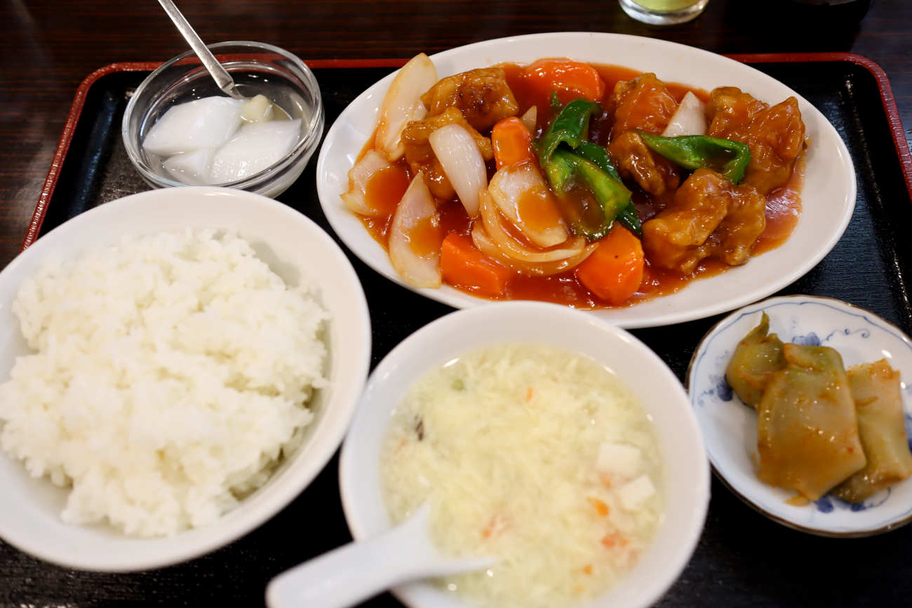 【中華料理 家宴】揚げ鶏肉の甘酢炒め定食
