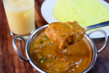 【インド料理 ミラン】豆とマトンの日替わりカレーセット