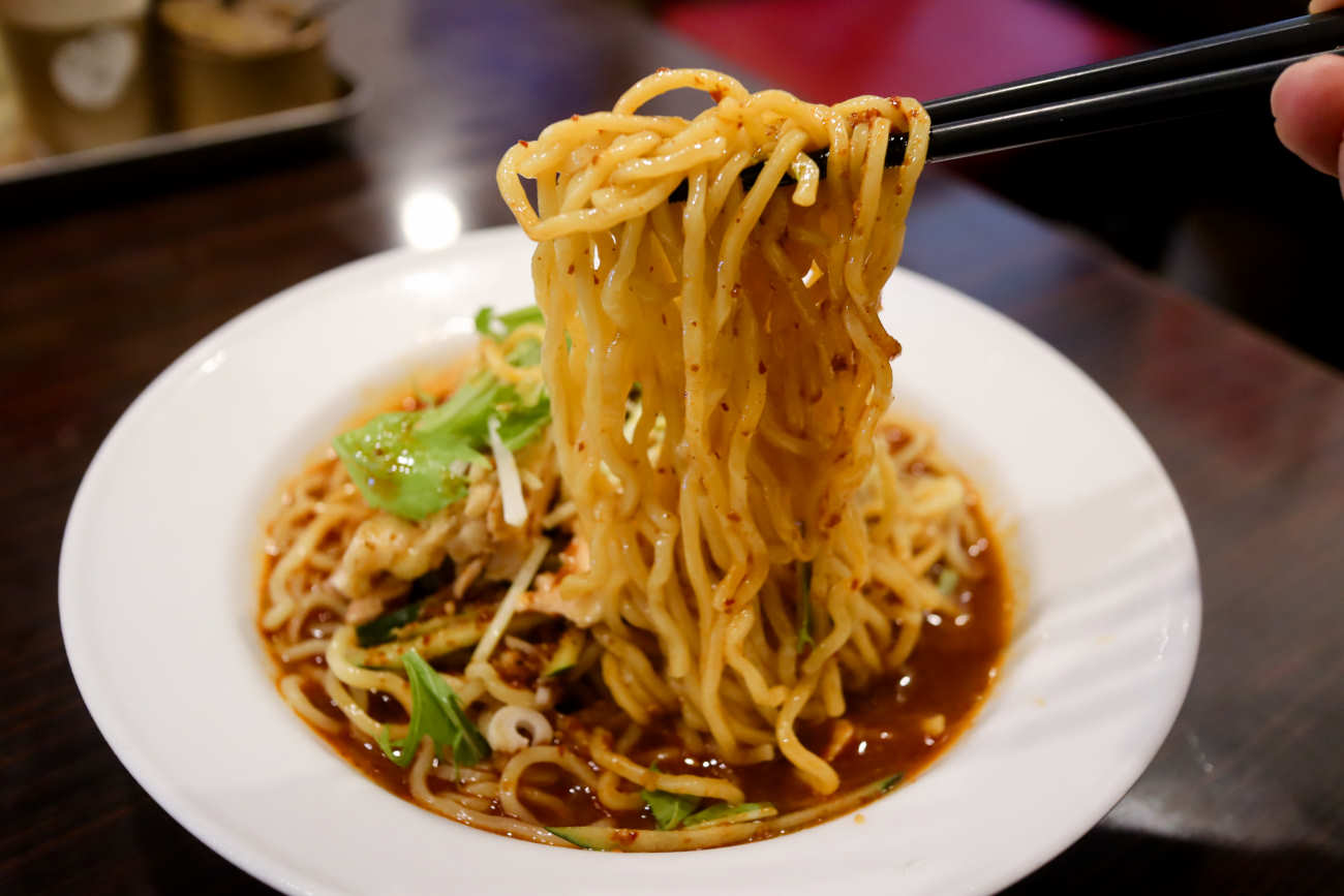 下高井戸 中華料理 家宴のよだれ鶏の麺