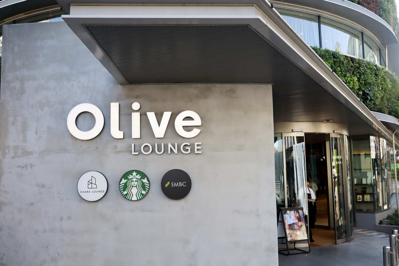 スターバックスコーヒー Olive LOUNGE 下高井戸店の外観２