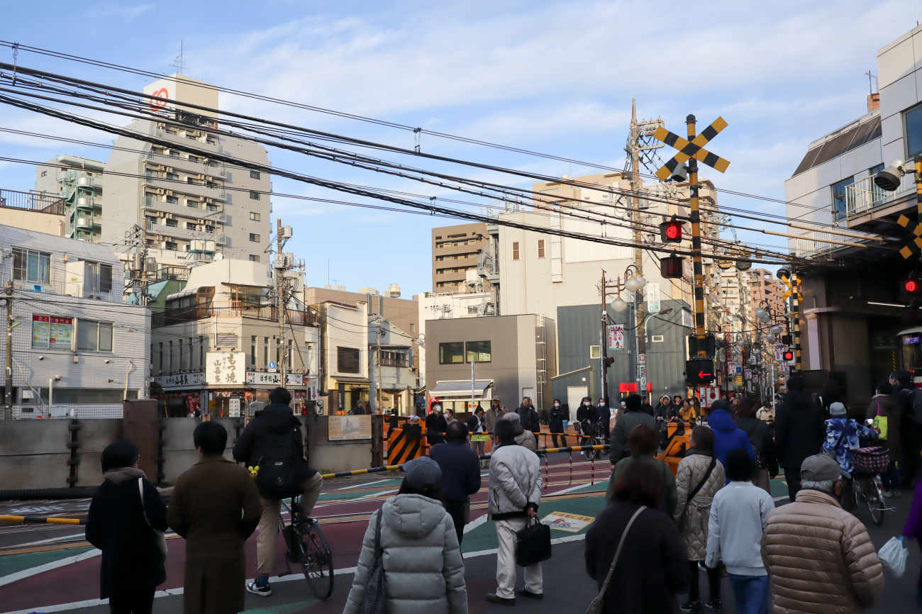 下高井戸駅前市場跡地