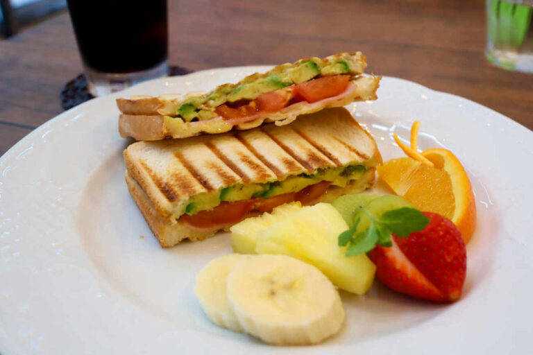 下高井戸 パーラーシシドのホットサンドプレート 1,320円