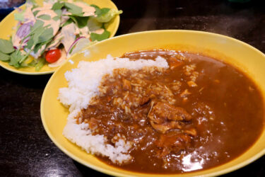 コーヒーハウスぽえむ 下高井戸店のスパイシーカレー 1,700円