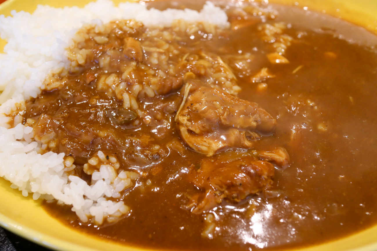 コーヒーハウスぽえむ 下高井戸店のスパイシーカレー
