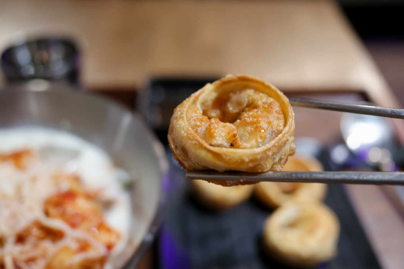 下高井戸 韓国料理屋ハニャンのマンドゥ