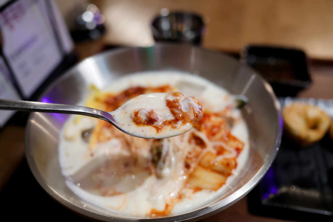 下高井戸 韓国料理屋ハニャンのスープ