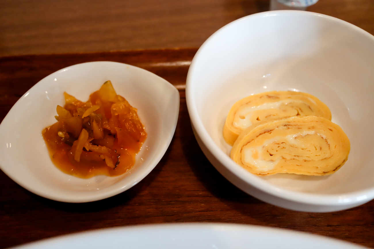 下高井戸 カフェ&キッチン ちゃぶ台の福神漬けと玉子焼き