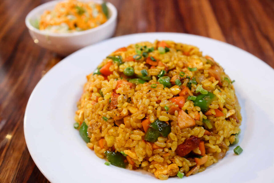 下高井戸 インド料理ミランのチャーハン（チキン） 900円