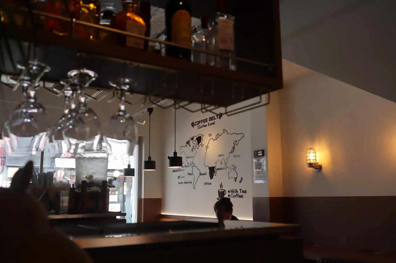 下高井戸 Mr. Hippo Coffeeの内観