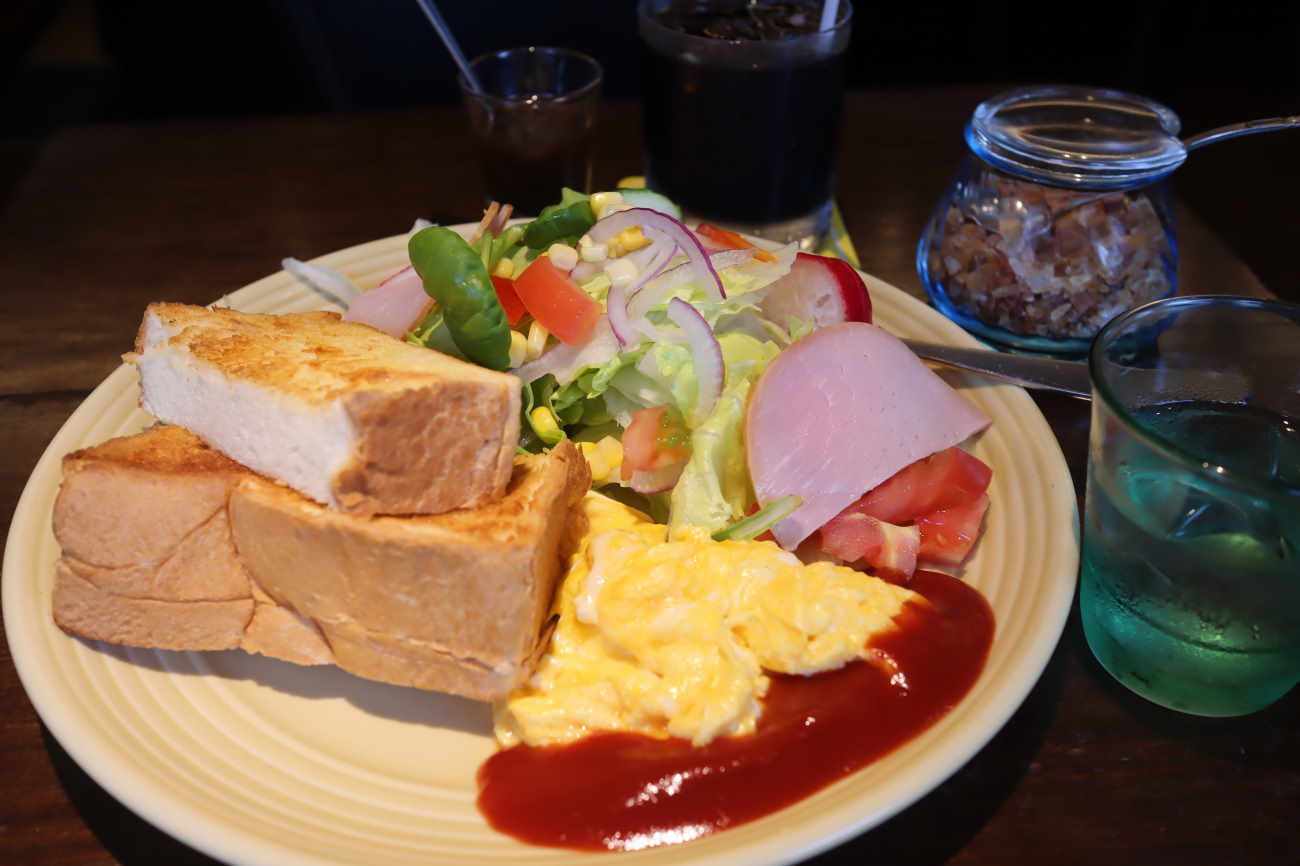 下高井戸 コーヒーハウスぽえむのスクランブルエッグモーニング 1,100円