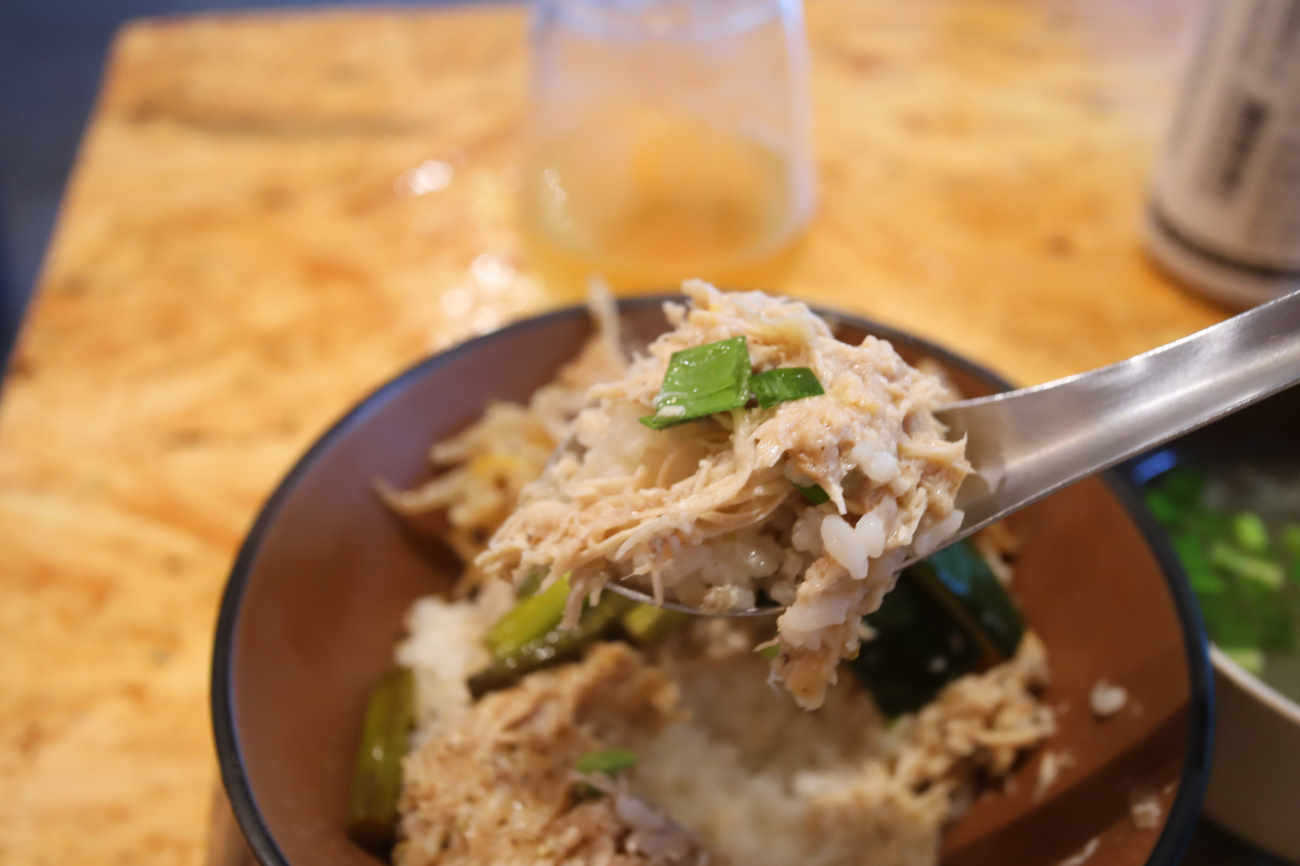 下高井戸 MEILIの鶏肉飯 リフト
