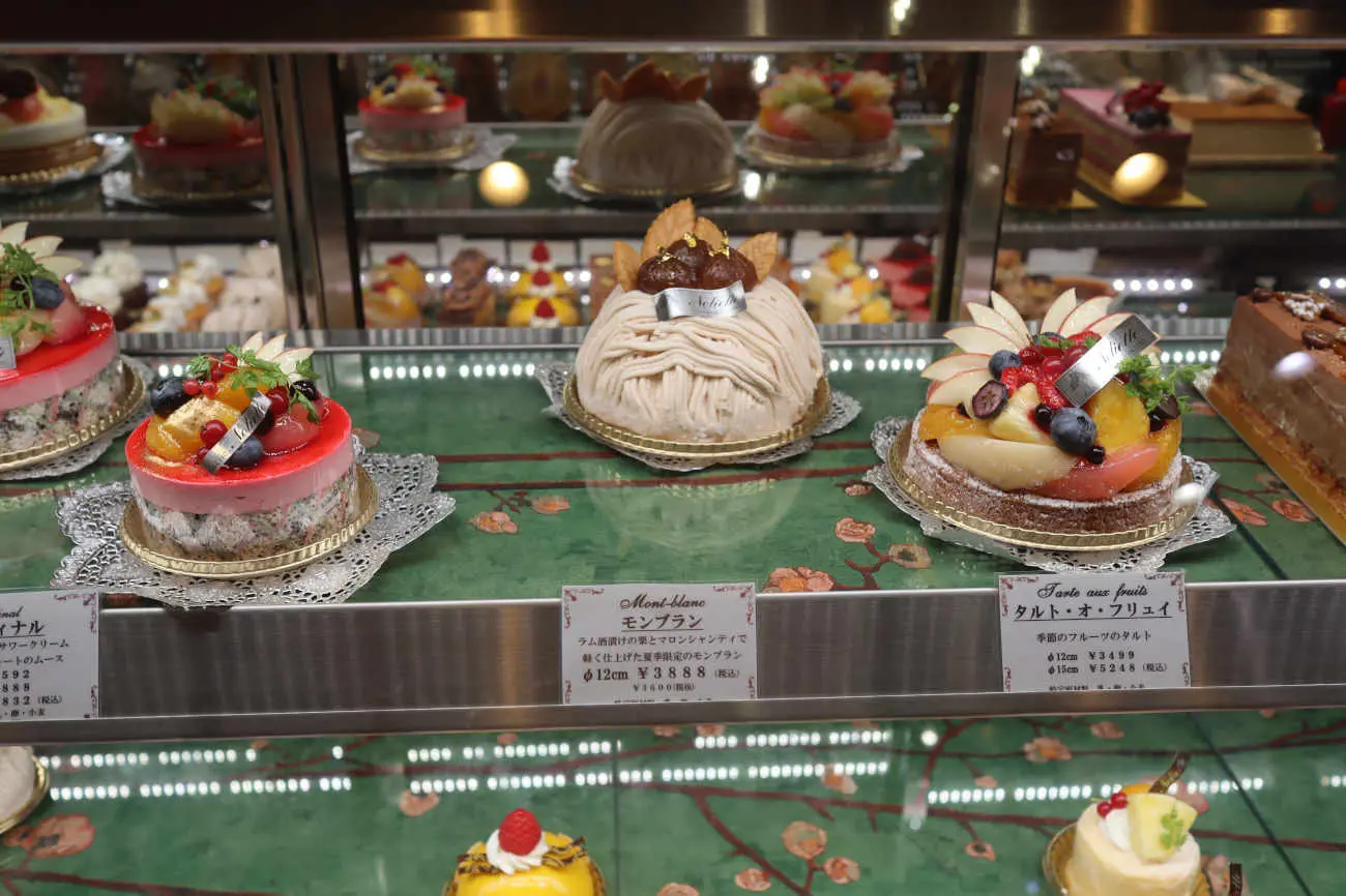 下高井戸 ノリエットのホールケーキ