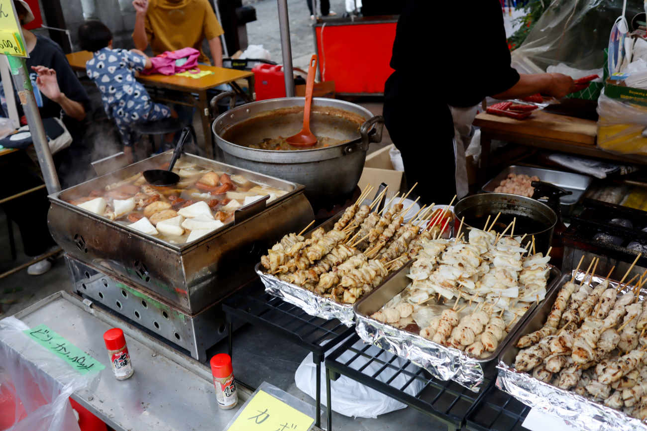 菅原神社例大祭2026の焼き鳥とおでん