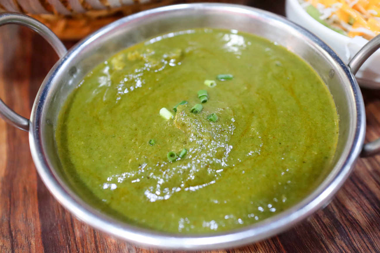 下高井戸 インドネパール料理ミランのサグチキンカレー